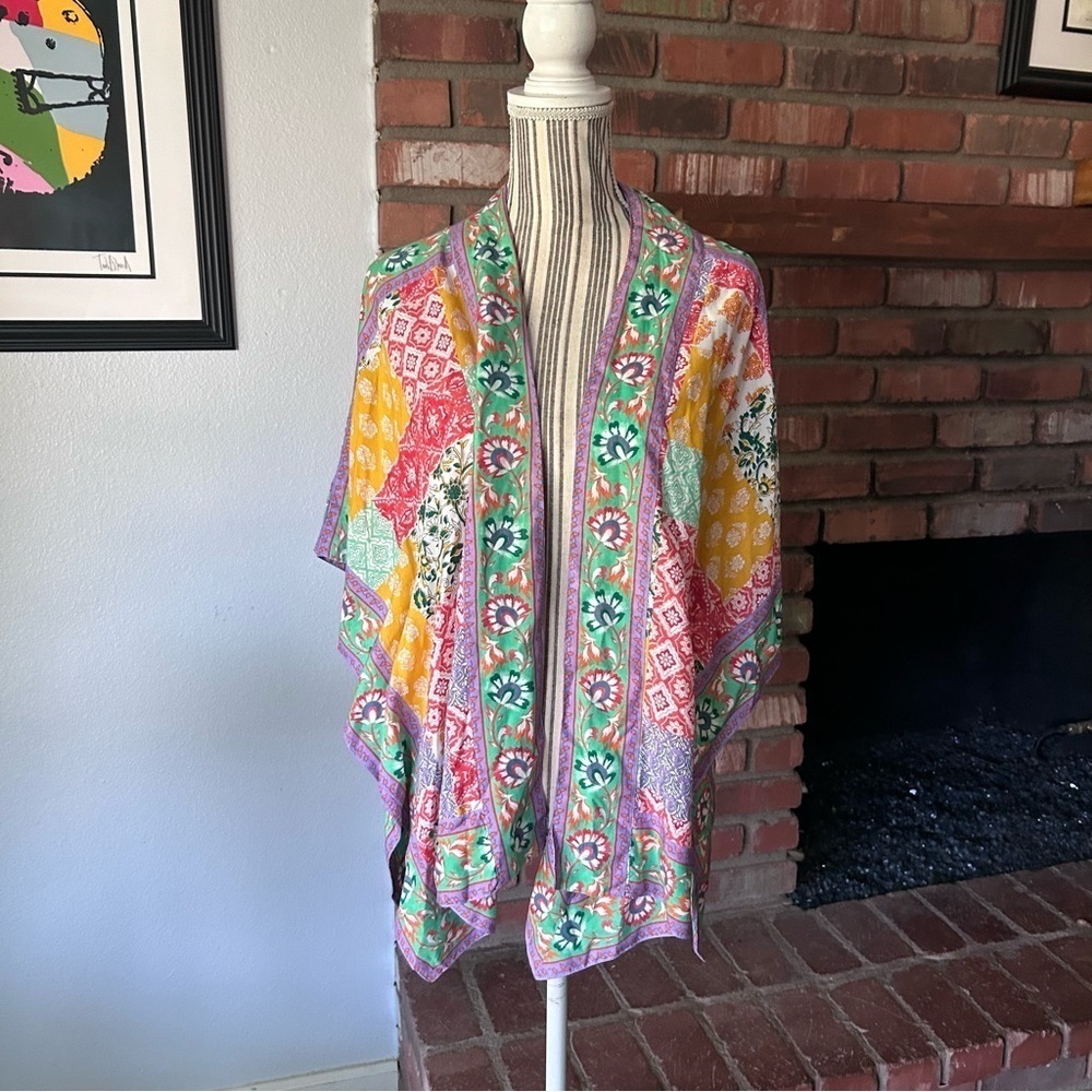 Tolani Raelyn Mixed Floral Print Kimono Top Sz S PETITE - Picture 2 of 8